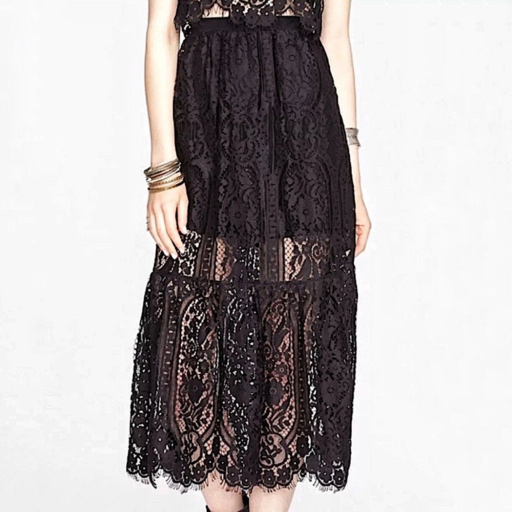 FREE PEOPLE Pocket Full of Poises Lace Skirt in Black SZ 2